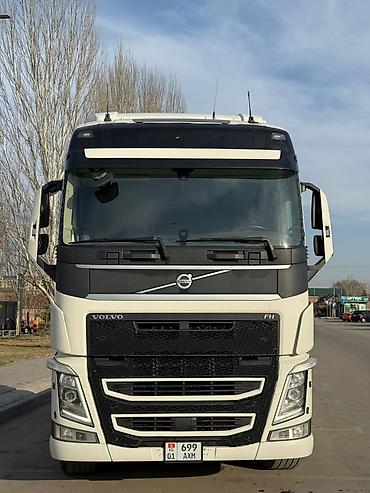 Тягачи: Тягач, Volvo, 2016 г., Тентованный — 3