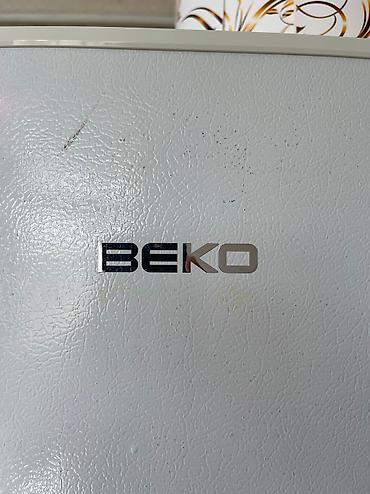 buzluq: İşlənmiş 2 qapılı Beko Soyuducu Satılır, rəng - Ağ, Təkərli — 6