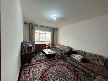 гостиная мебель в бишкеке: 2 комнаты, 52 м², 106 серия, 3 этаж, Старый ремонт