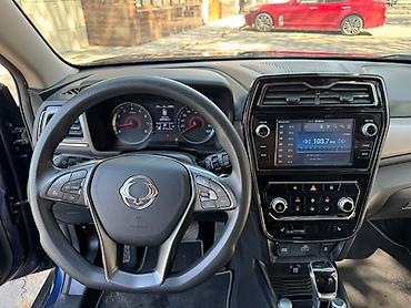 подлокотник к5: Ssangyong Tivoli: 2020 г., 1.5 л, Автомат, Бензин, Кроссовер — 8
