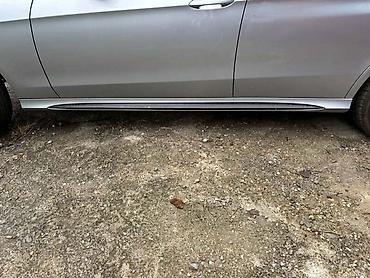 stege lidl: AMG PRAGOVI ZA MERCEDES BENZ E KLASA, E 200, E 220 . OD 2013. DO — 1