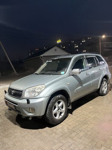 Toyota: Toyota RAV4: 2005 г., 2 л, Автомат, Бензин, Кроссовер