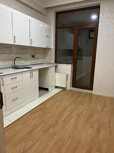memar ecemi: Masazır, 3 otaqlı, Yeni tikili, m. Memar Əcəmi, 68 kv. m — 2