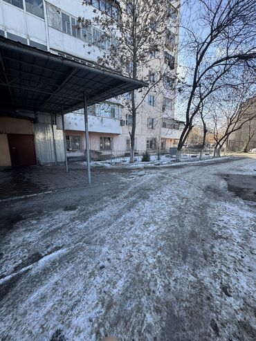 Медицинские центры: Продаю Стоматологический центр, 523 м², 8+, Без оборудования,1 линия — 6