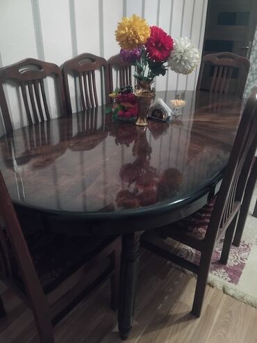 taxd: Qonaq otağı üçün, İşlənmiş, Açılmayan, Oval masa, 6 stul, Azərbaycan