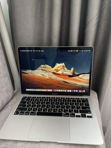 macbook 11: Ноутбук, Apple, 8 ГБ ОЭТ, Apple M1, Татаал эмес тапшырмалар үчүн