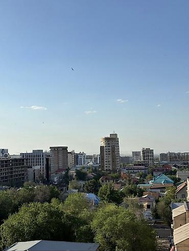 квартира в алмате: Сдаётся 2-комнатная квартира в центре города! Ф Адрес: ул. Байтик — 10