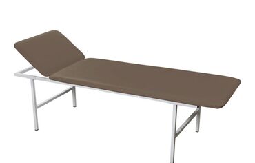 ротанговый мебель: Продается новая медицинская кушетка коричневого цвета. Подойдет как