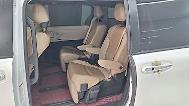 приус плагин гибрид: Toyota Sienna: 2021 г., Гибрид, Минивэн — 5