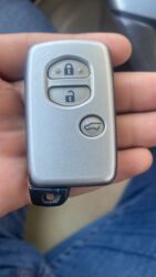 Ключи: Ключ Toyota at lalafo.kg — 5 Ключи: Ключ Toyota — 5