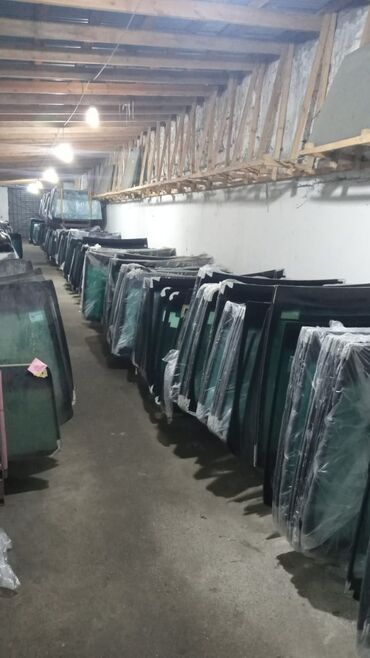 Avtomobil şüşələri: Avtomobil şüşələri. endirim qiymetle — 13