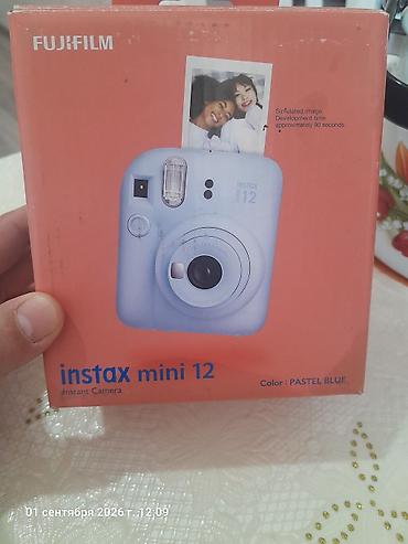 Фото и видеокамеры: FUJIFILM Instax mini 12 — компактная мгновенная камера в цвете Pastel — 1