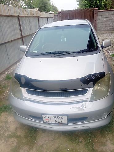 Toyota: Toyota Ist: 2003 г., 1.5 л, Автомат, Бензин, Хэтчбэк — 2