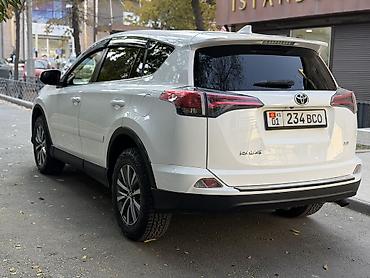 cross: Toyota RAV4: 2018 г., 2.5 л, Автомат, Бензин, Кроссовер — 4