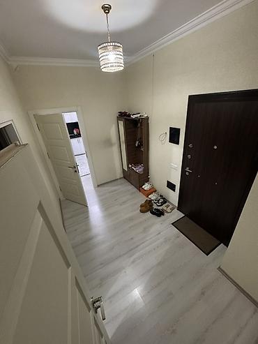 mənzil alıram: Makler deiləm öz evimdir . 20 Yanvar metrosuna cəmi 5 dəqiqəlik piyada — 10