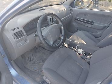Kia: Kia Rio: 2004 г., Хэтчбэк — 9