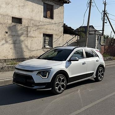 byd e6: Kia Niro: 2022 г., 1.6 л, Автомат, Гибрид, Кроссовер — 2