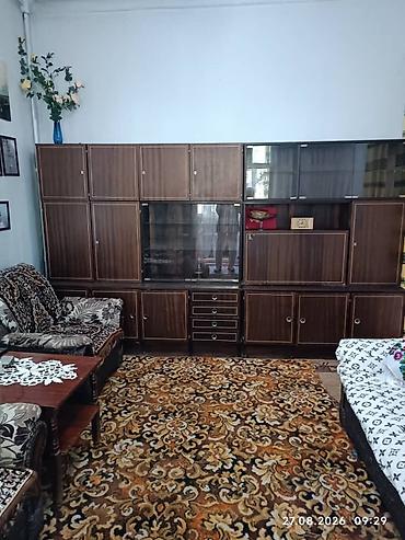 меняю на кв: 2 комнаты, 53 м², Сталинка, 2 этаж — 4
