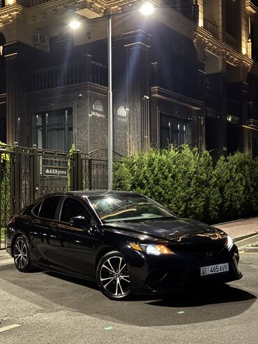 авто в рассрочку ист: Toyota Camry: 2018 г., 2.5 л, Автомат, Бензин, Седан