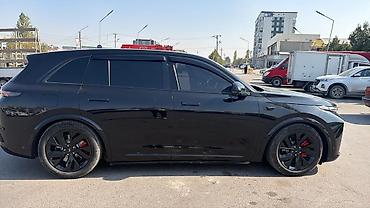 hongqi ehs9: Lixiang L7: 2023 г., 1.5 л, Автомат, Электромобиль, Кроссовер — 4