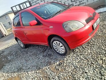 авто чехол: Toyota Vitz: 2001 г., 1.3 л, Автомат, Бензин, Хэтчбэк