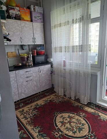ищу квартиру в восток 5: 1 бөлмө, 35 кв. м, 106-серия, 5 кабат, Косметикалык ремонт