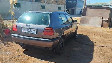 golf b4: Volkswagen Golf: 1992 г., 1.8 л, Механика, Бензин, Хэтчбэк — 6