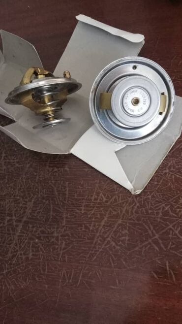 Автозапчасти: Е34.м60-62 Термостаты.530-540. Х5. 2 штуки. Новый и б/у
