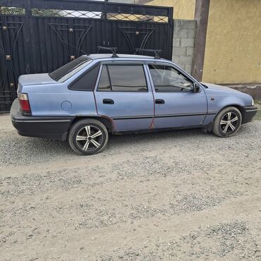 авто рассрочка бишкек фото: Daewoo Nexia: 2007 г., 1.5 л, Механика, Бензин, Седан