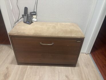 tut ağacı: 1 qapı Düz dolab, Ayaqqabı dolabı