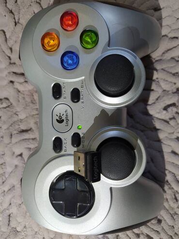 logitech g305: Logitech Wireless Gamepad F710. Az iwlenmiw. Tam iwlek veziyyetde