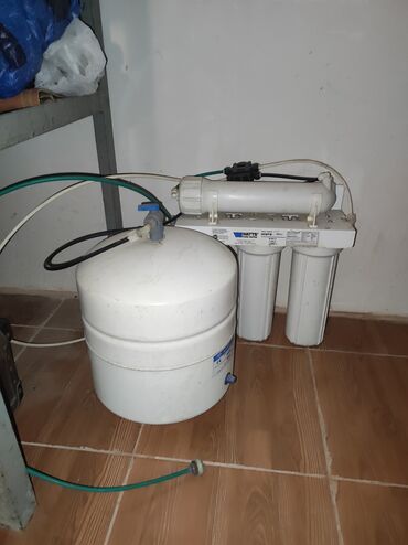 Su filtrləri: Az islənmiş su filteri satılır. Qiymet 50 sondur