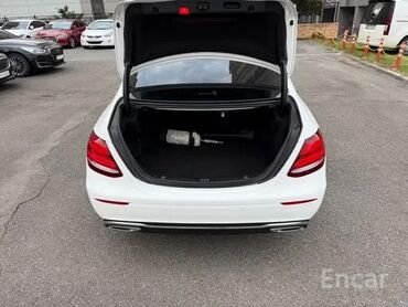 Mercedes-Benz: Mercedes-Benz E-Class: 2020 г., 2 л, Бензин — 10