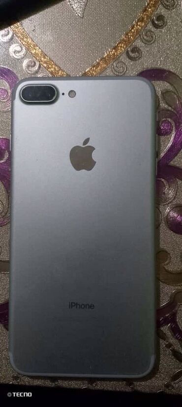 ноутбук айфон: IPhone 7 Plus, Б/у, 128 ГБ, Серебристый, Чехол