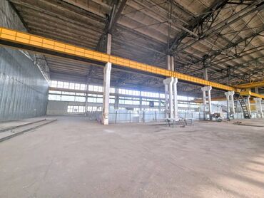 Anbar və emalatxanalar: Xətai rayonu, Babək prospektində səliqəli, hündür və işıqlı anbar — 6