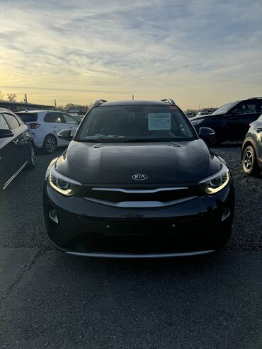 Kia: Kia Stonic: 2018 г., 1.4 л, Автомат, Бензин