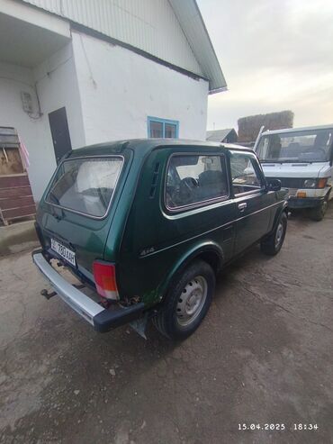 дом на колосах: ВАЗ (ЛАДА) 4x4 Niva: 1999 г., 1.7 л, Механика, Бензин, Жол тандабас