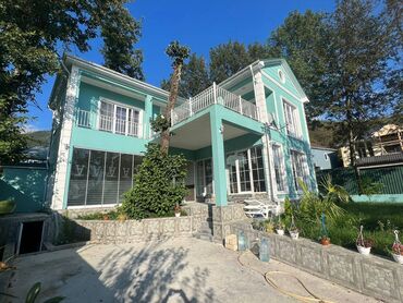 saray kirayə evlər: 200 м², 4 комнаты