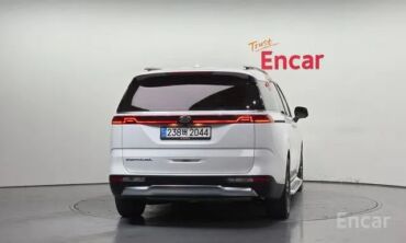 Kia: Kia Carnival: 2020 г., 2.2 л, Автомат, Дизель, Минивэн — 4