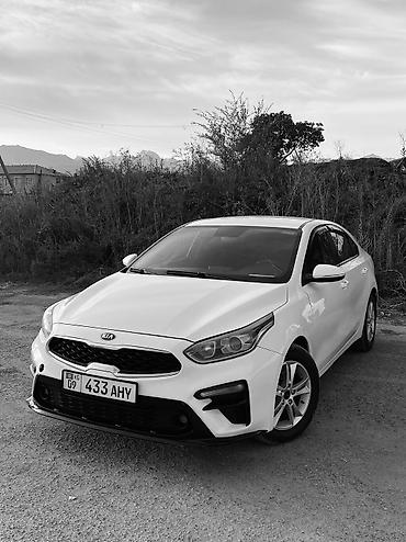 Продажа авто: Kia Cerato: 2019 г., 2 л, Автомат, Бензин, Седан — 5