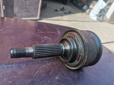 Auto delovi: Homokinetički zglob Lada 2121,21213,21214 Niva 26mm. Polovno, ocuvano — 8