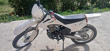 ом 422: Кроссовый мотоцикл эндуро класса 250 см³ (одиночный 4‑тактный — 5