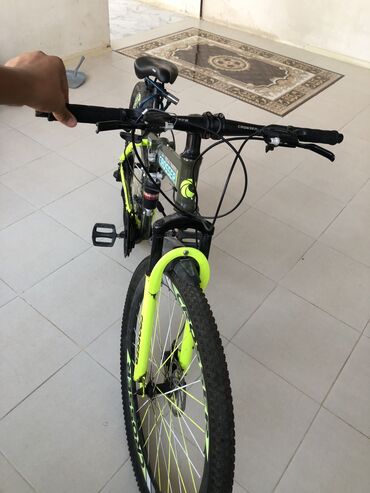 Qazanlar: Yeni Şəhər velosipedi Kross, 29"