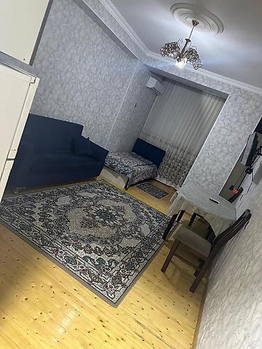 1 otaqli kiraye evler gencede: Ev xirdalanda aff parktda yerlewir ancaq xanima verilir — 1