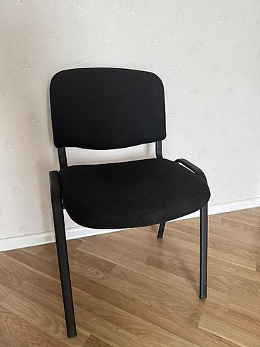 Ofis/stul – klassik qara rəng
