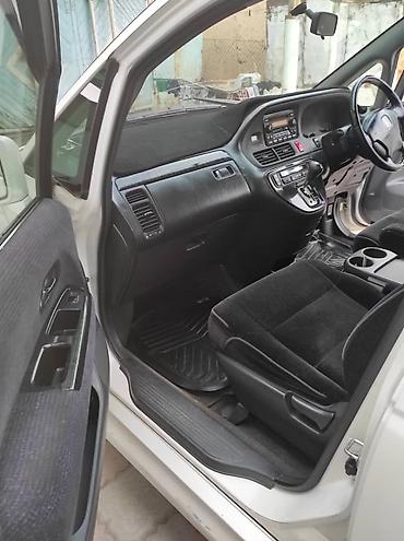 Honda Odyssey: 2002 г., 2.3 л, Автомат, Бензин, Минивэн