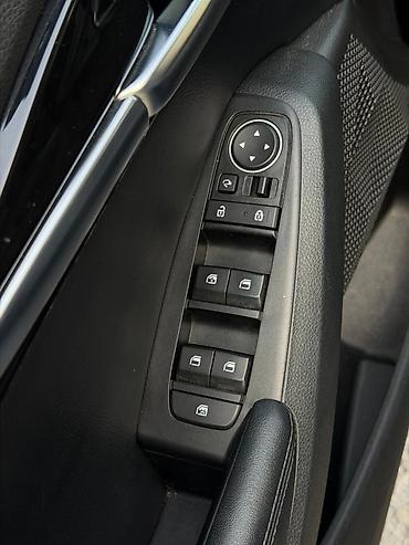 Kia: Kia Seltos: 2020 г., 1.6 л, Робот, Бензин, Кроссовер — 5