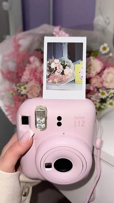mini mikser: Fujifilm Instax Mini 12 – pastel çəhrayı rəngdə instant fotoaparat — 1