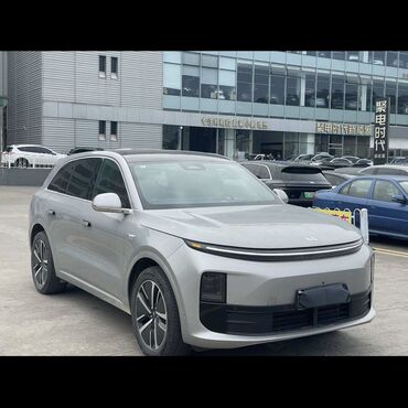 Lixiang: Lixiang L6: 2024 г., Гибрид, Кроссовер — 2