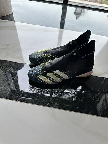 Бутсы: Срочно продаю Футбольные бутсы adidas Predator - Серия: Predator - — 2
